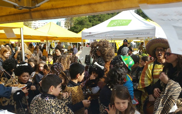 Carnevale al mercato