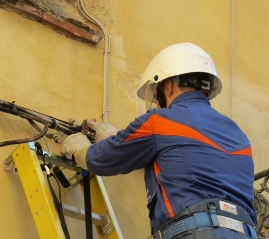 Pisa: lavori Enel alla linea elettrica in centro da martedì 2 febbraio