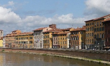 Pisa, profughi in azione per una città più bella