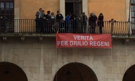 Caso Giulio Regeni, uno striscione per chiedere verità e giustizia