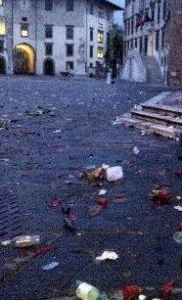 rifiuti piazza cavalieri