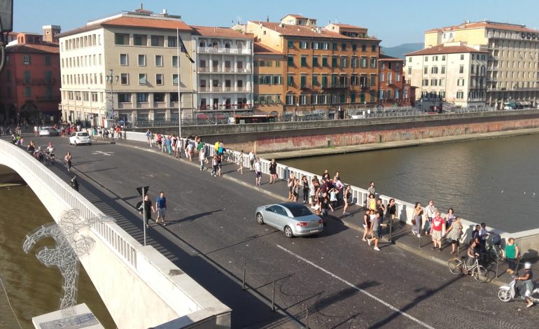 Riqualificazione di Ponte di Mezzo, chiude una corsia sul ponte per permettere i lavori ai sottoservizi del gas