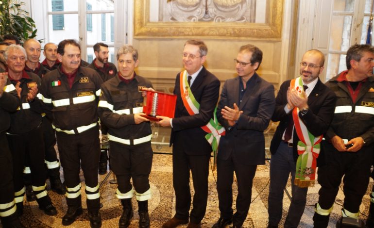 Consegnata la Torre d’Argento al Comando provinciale dei Vigili del Fuoco di Pisa