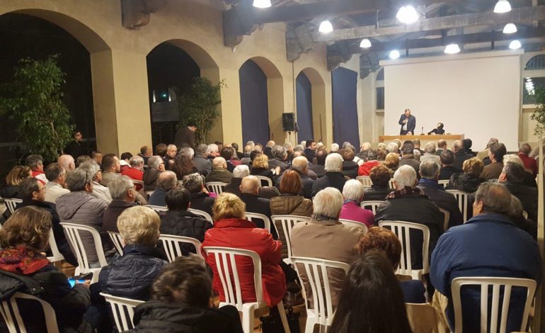 Pisa, in tanti all’assemblea con Fontanelli e Gatti