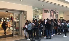 Pisa, oltre 200 ragazze in coda presso il negozio OVS per partecipare al casting per i nuovi volti della moda