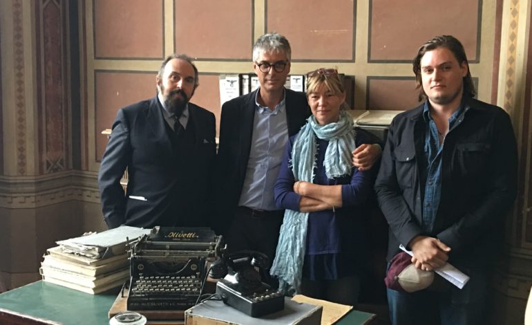 L’assessore Buscemi incontra i produttori del film “Il Caso Collini” in occasione delle riprese all’interno del Comune