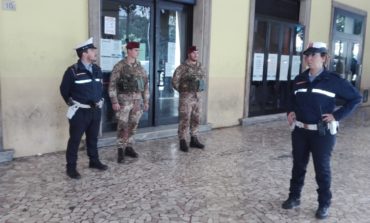 Pisa, nella zona della stazione presidio della Municipale con i militari dell’Esercito