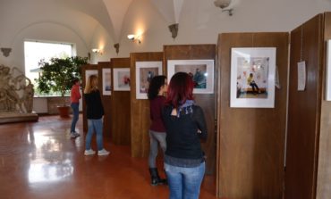Pisa, ancora aperta la mostra a Palazzo Vitelli “Storie illustrate di minori migranti”