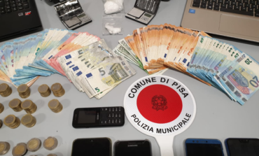 Droga e spaccio, un arresto in Lungarno Fibonacci