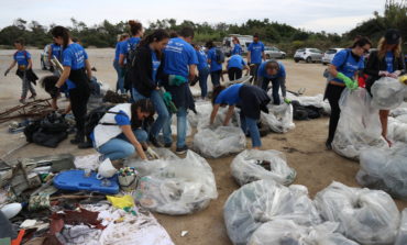 SalvAmare: i volontari del Rotaract liberano dai rifiuti le spiagge di Marina di Vecchiano e della Torraccia a San Vincenzo