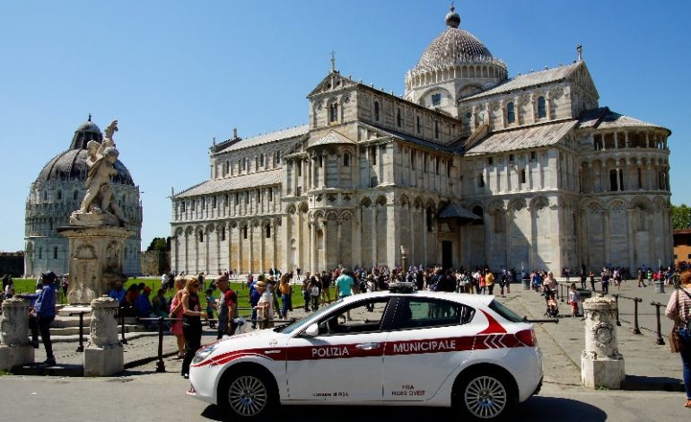 Controlli della Municipale, fermate quattro borseggiatrici in zona monumentale