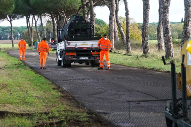 Coltano, iniziate le asfaltature della viabilità comunale