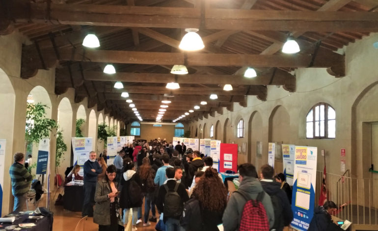 Borsa Mercato Lavoro di Pisa, moltissimi candidati per lavorare nel turismo