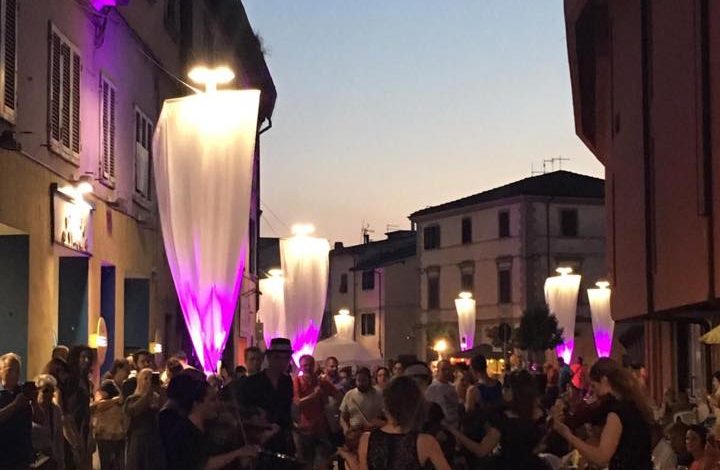 CALCINAIA E FORNACETTE, A LUGLIO NOTTI DI SHOPPING E DIVERTIMENTO