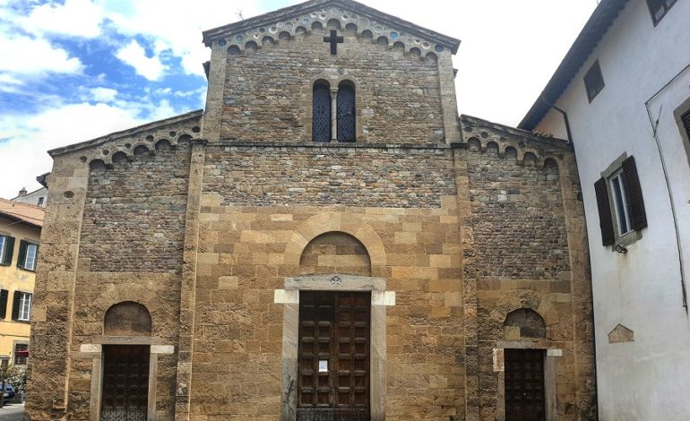 Scavi nel giardino della chiesa di S. Sisto: torna la ricerca archeologica nel centro di Pisa