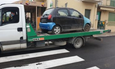 Polizia Municipale, rimossi 320 veicoli in situazione di degrado