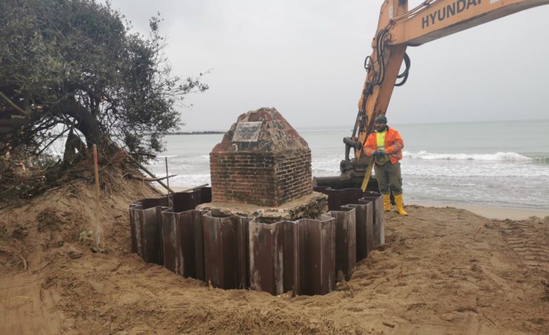 Salvato il cippo sulla spiaggia del Gombo