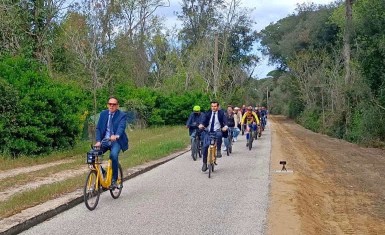 ﻿Mobilità sostenibile, inaugurato il nuovo tratto della Ciclopista del Trammino da Marina di Pisa a Tirrenia