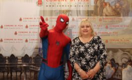 ﻿L’assessore al sociale Poli riceve in Comune lo “Spiderman pisano” Gianni Liuzzi