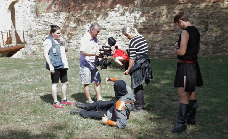 “CYBERNETIC GENESIS – LA GUERRA TRA I DUE MONDI” TRIONFA COME BEST PRODUCTION AL VESUVIUS INTYERNATIONAL FILM FEST