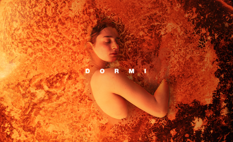 EMMA NOLDE annuncia oggi la data di uscita del suo secondo album, dal titolo “DORMI”