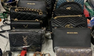 ﻿Polizia Municipale: nel 2022 sequestrati quasi 15mila oggetti venduti abusivamente