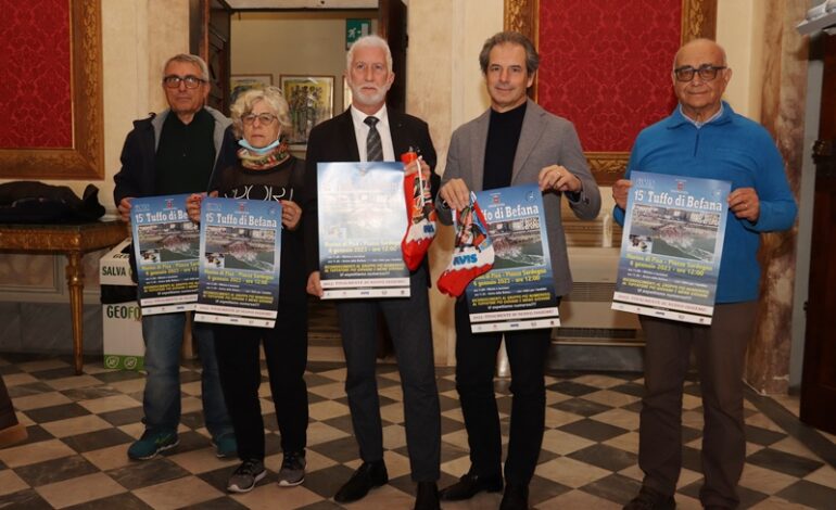﻿Tuffo di Befana, venerdì 6 gennaio torna l’appuntamento con il tradizionale bagno a Marina di Pisa