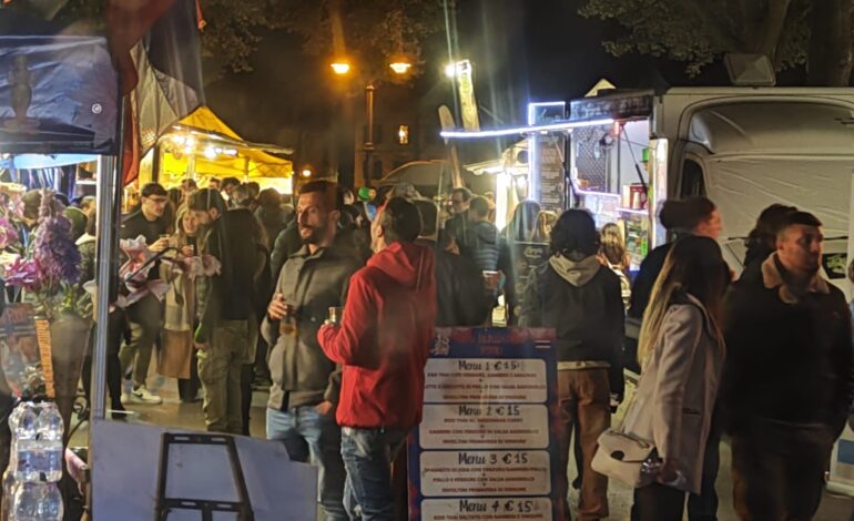 ﻿In Piazza Don Minzoni torna il Pisa Street Food