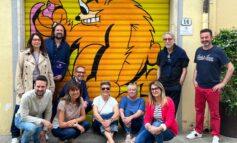“TEDDY ART – Proteggiamo l’Orso” sulle saracinesche del centro sei artisti raccontano il simbolo di Ponsacco
