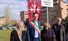 Cisanello, intitolazione area a verde a Giancarlo Peluso. Attore ed autore della compagnia teatrale "La Brigata dei dottori"﻿