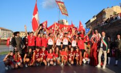 Palio di San Ranieri, vince la barca Rossa